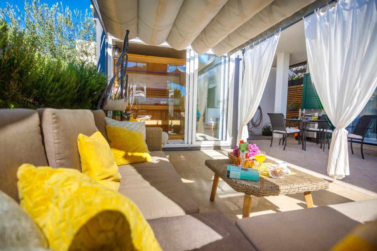 Nono Jure , Private Pool & Sauna Milna  Exterior photo